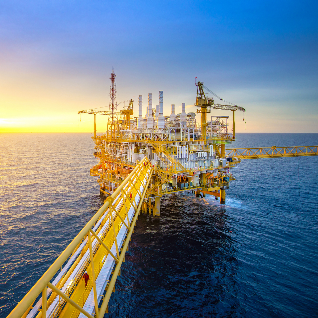 How to Select the Best Safety Boots for Oil & Gas Workers