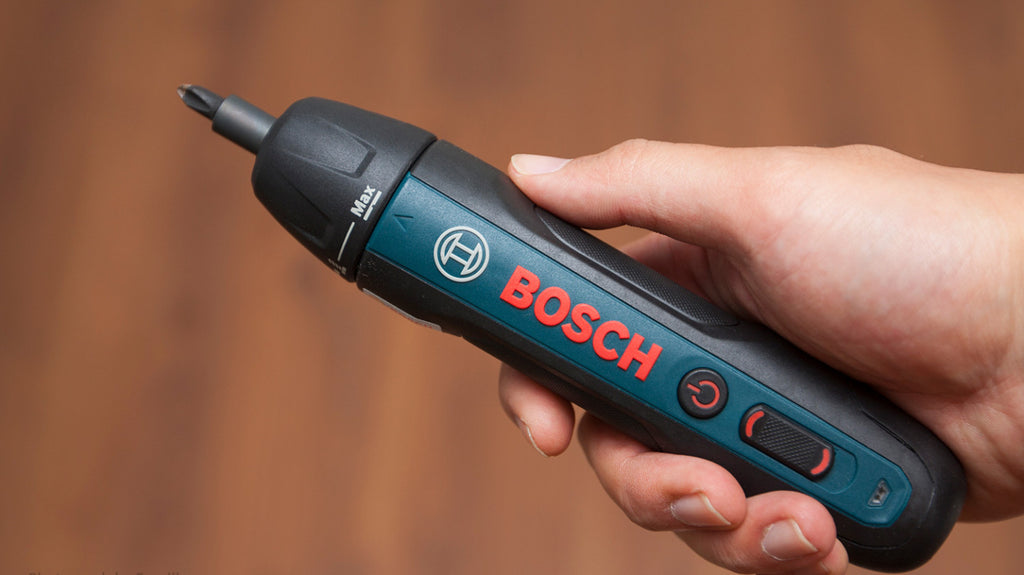 Electrical/cordless screwdriver or Manual screwdriver| chose one ?